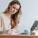 5 Manfaat dan Cara Menulis Jurnal untuk Inspirasi