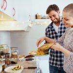 7 Cara Menjaga Nafsu Makan Saat Menjalani Pengobatan Kanker