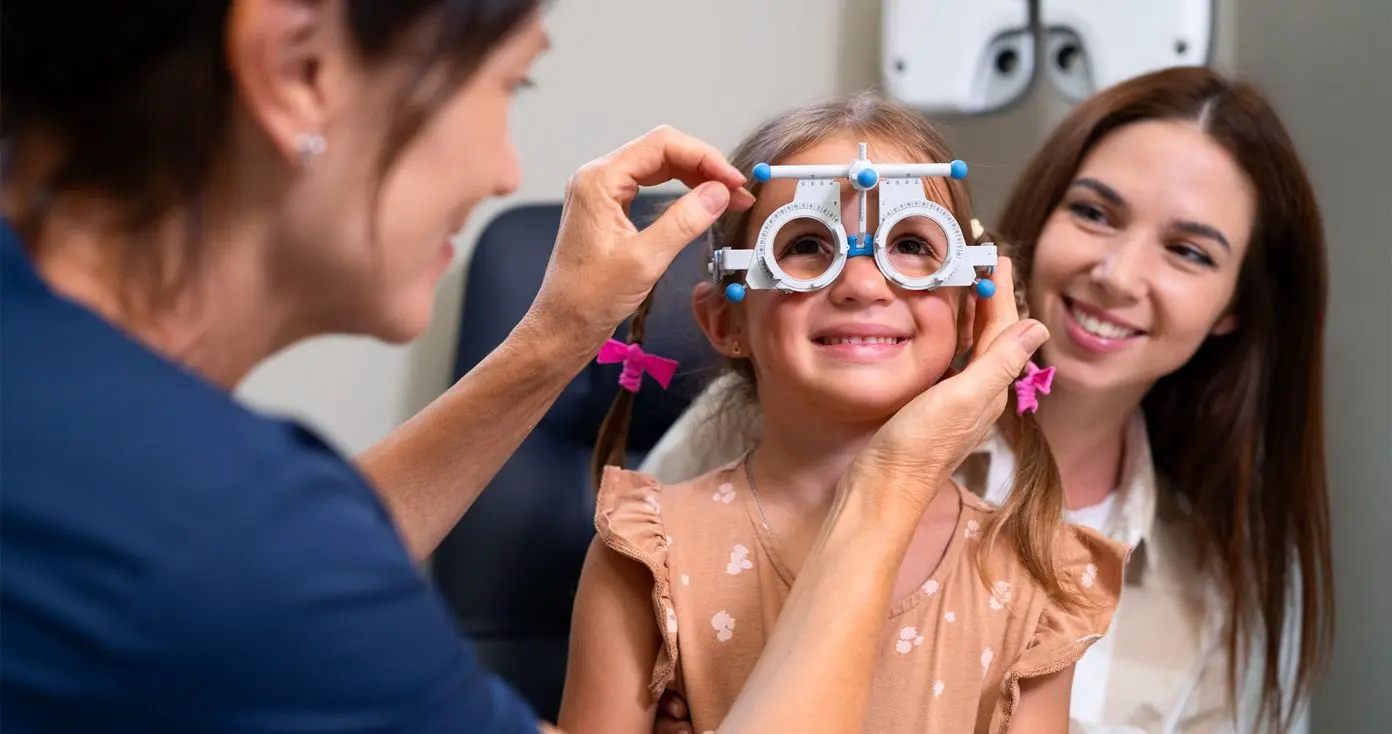 10 Tips Merawat Mata Anak agar Tetap Sehat